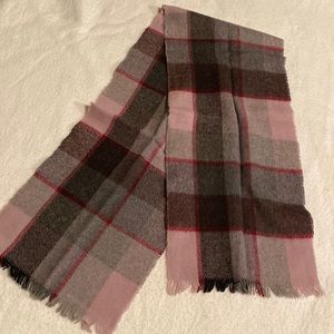 Vintage wool plaid scarf